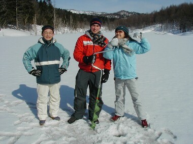 JTMނ Ice fishingXɌJ邼[!